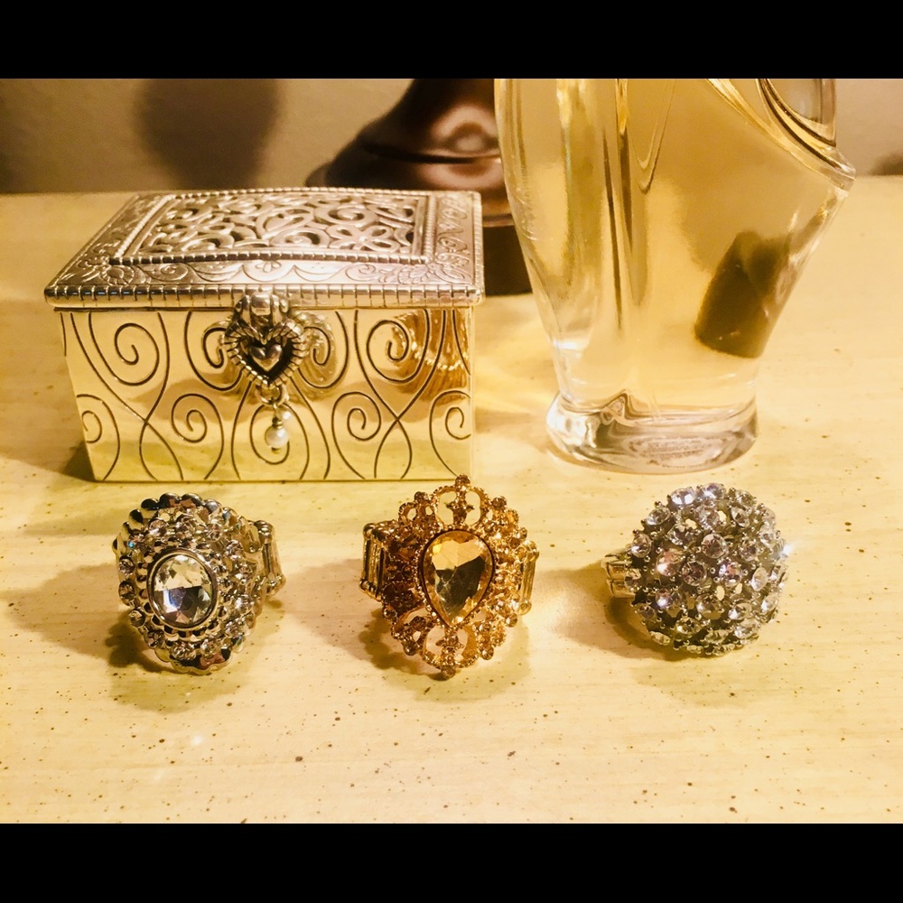 Paparazzi Ring Set!